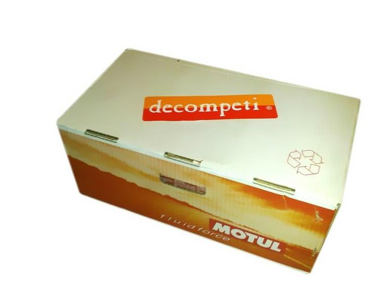 Foto 


Motul 300v 15w50 competición - caja 4 x 4 litros

