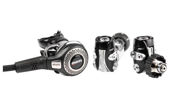 Foto 

Mares abyss 52 int


