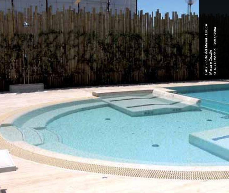 Foto 
Rejilla para piscina TWIN modelo SCACCO: Blanco/blanco 500x200x20



