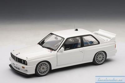 Foto 1:18, Bmw M3 (e30) Dtm Plain Body Version (white). Autoart 89045