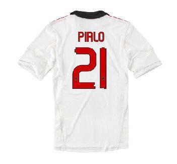 Foto 2010-11 AC Milan Away Shirt (Pirlo 21)