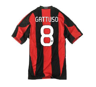 Foto 2010-11 AC Milan Home Shirt (Gattuso 8)