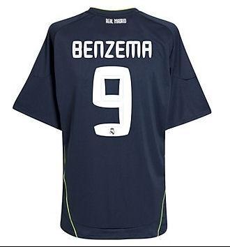 Foto 2010-11 Real Madrid Away Shirt (Benzema 9)
