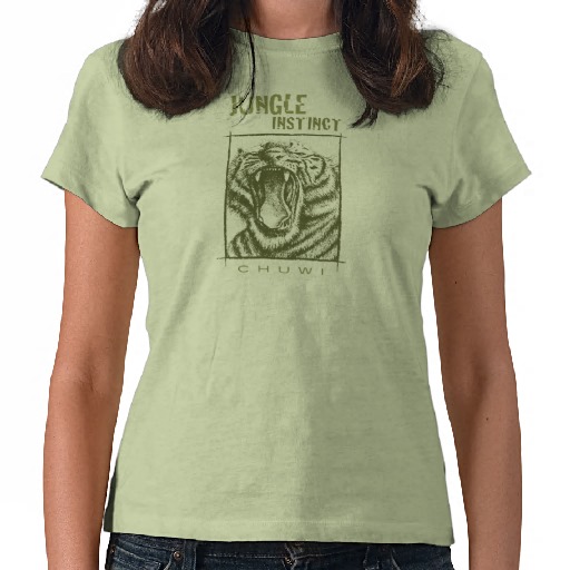 Foto _tiger de Instinct™_Chuwi_ de la selva (tono verde Camisetas