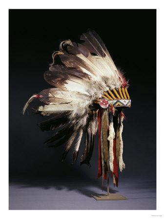 Foto A Fine Sioux War Bonnet, Sewn with Twenty-Nine Eagle Feathers - Laminas