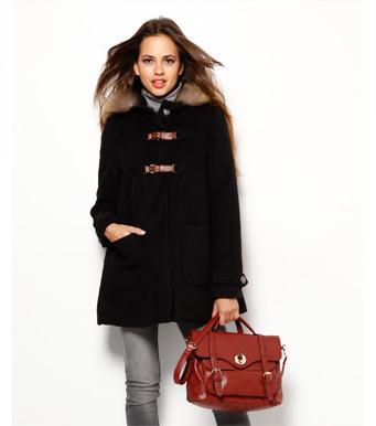 Foto Abrigo mujer acolchado de paño negro