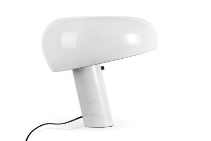 Foto Achille Castiglioni Lámpara de mesa Snoopy