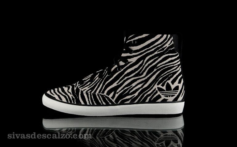 Foto adidas Azurine Mid Womens LD