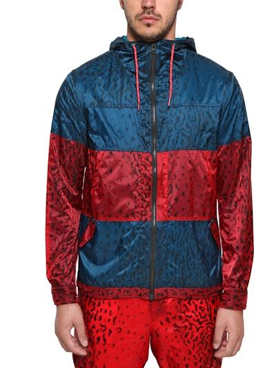 Foto adidas by opening ceremony chaqueta anorak nylon color a bloques aleopardada