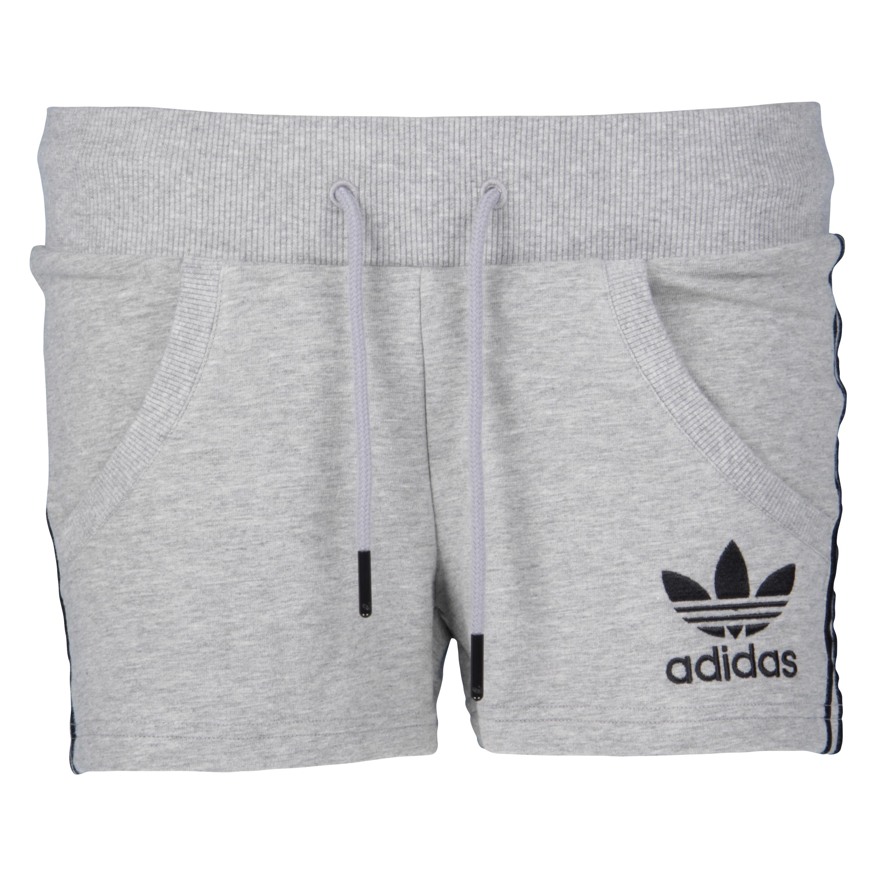 Foto adidas Chile French Terry Short Exclusiva @ Foot Locker