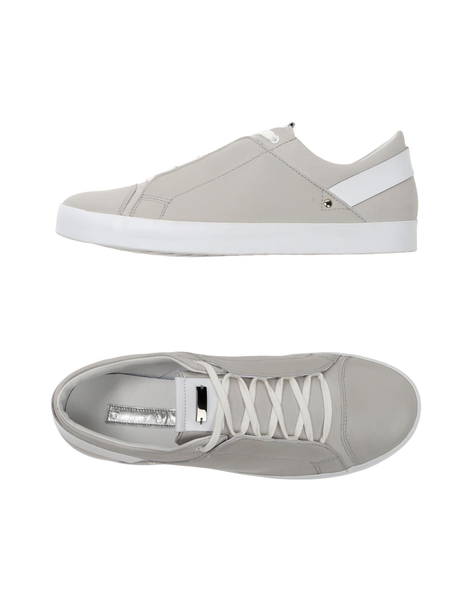 Foto adidas slvr sneakers

