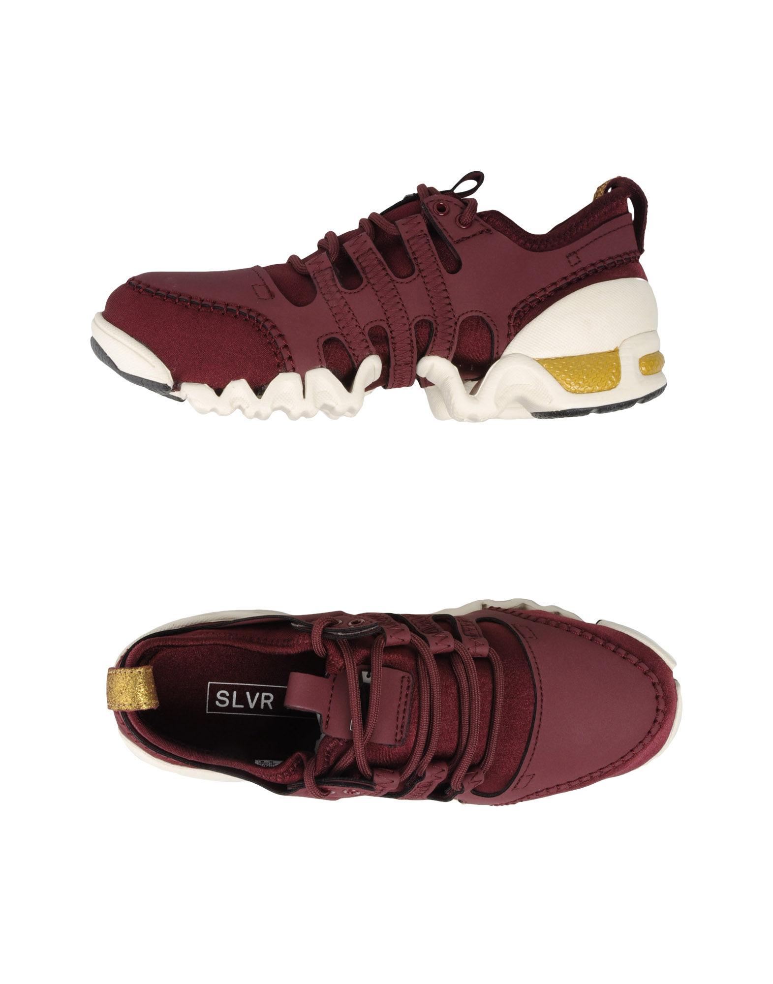 Foto adidas slvr sneakers
