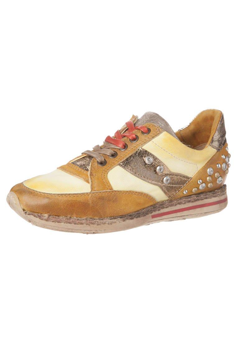 Foto AirStep Zapatillas amarillo