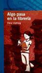 Foto Algo Pasa En La Libreria