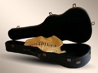 Foto Alhambra 590 Estuche Guitarra Acustica Jumbo/Western