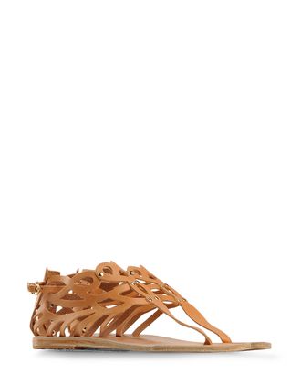 Foto ancient greek sandals sandalias