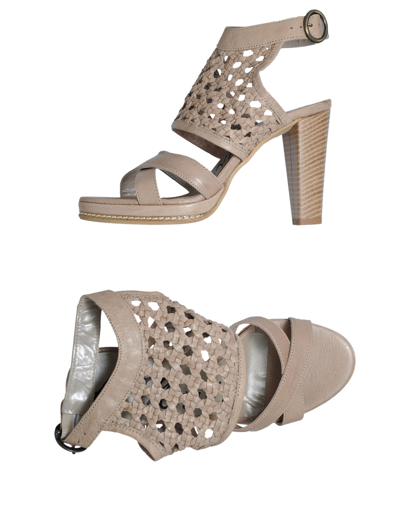 Foto andrea morelli sandalias con plataforma
