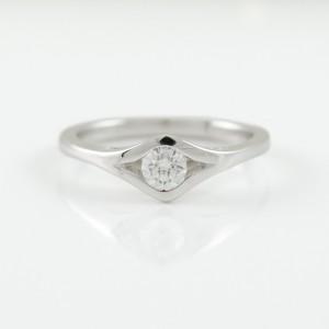 Foto Anillo solitario oro blanco con diamante a5510