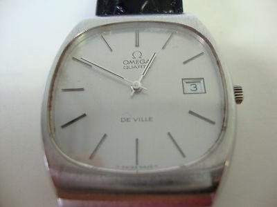 Foto Antiguo Reloj Omega Quartz De Ville Swiss Made Carcasa Acero No Funciona