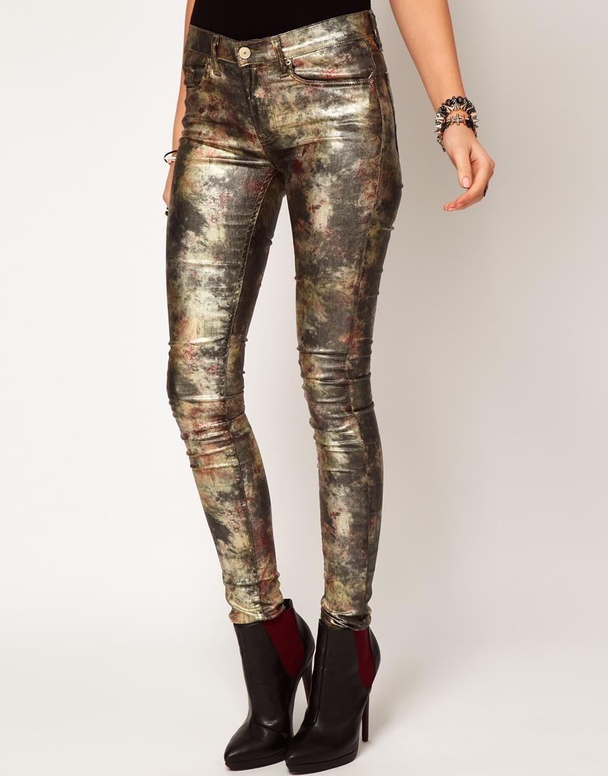 Foto ASOS Skinny Jeans in Metallic Camouflage Print Multicolor