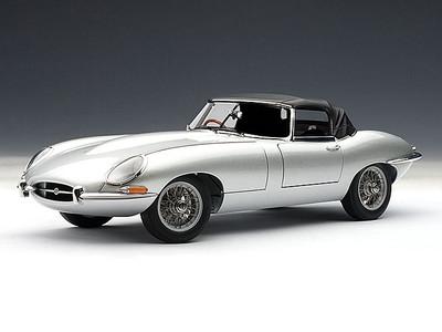 Foto Autoart Jaguar E-type 3.8 Rodaster Series I Silver 1/18