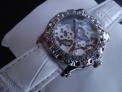 Foto Automatic Watch For Ladies (without Battery) Goer. White Leather And Steel.
