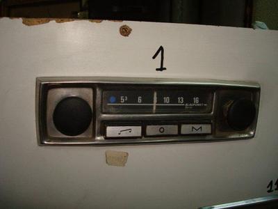 Foto Autorradio Vintage. Old Car Radio Blaupunkt Berlin.  Cod$1