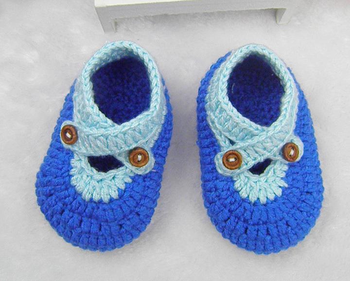 Foto Azul beb del ganchillo zapatos Regalo de cumplea