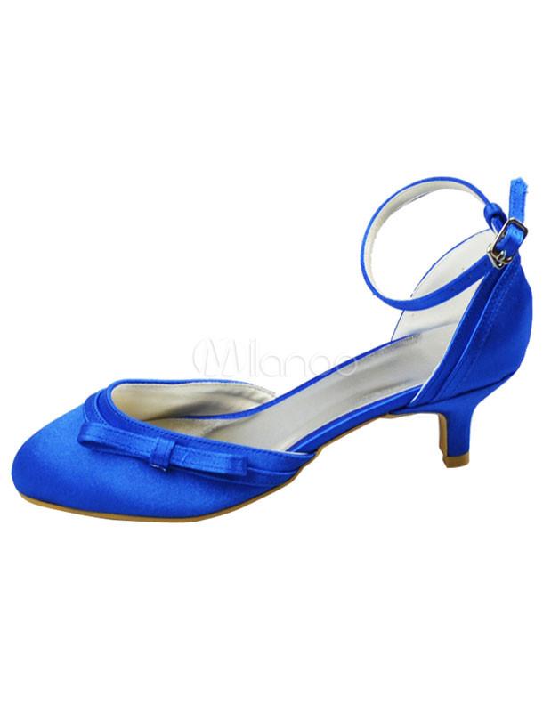 Foto Azul redondo boda del satén de zapatos tobillera