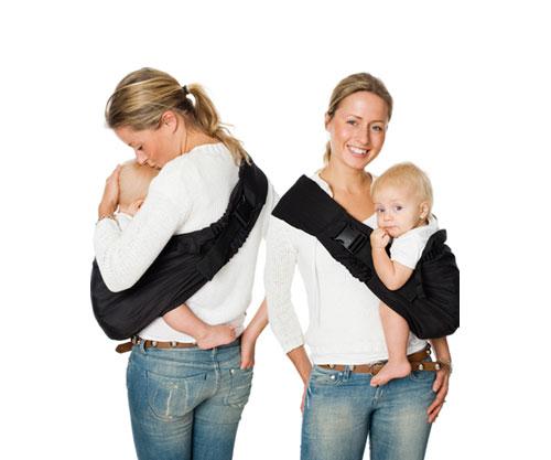 Foto Baby Carrier In The Pocket Baby