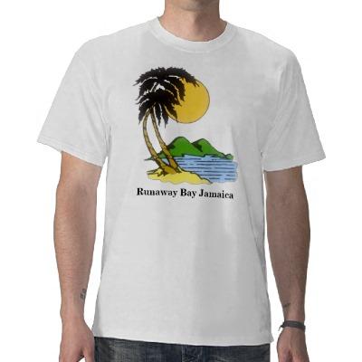 Foto bahía Jamaica del fugitivo del color de la palma d Camisetas