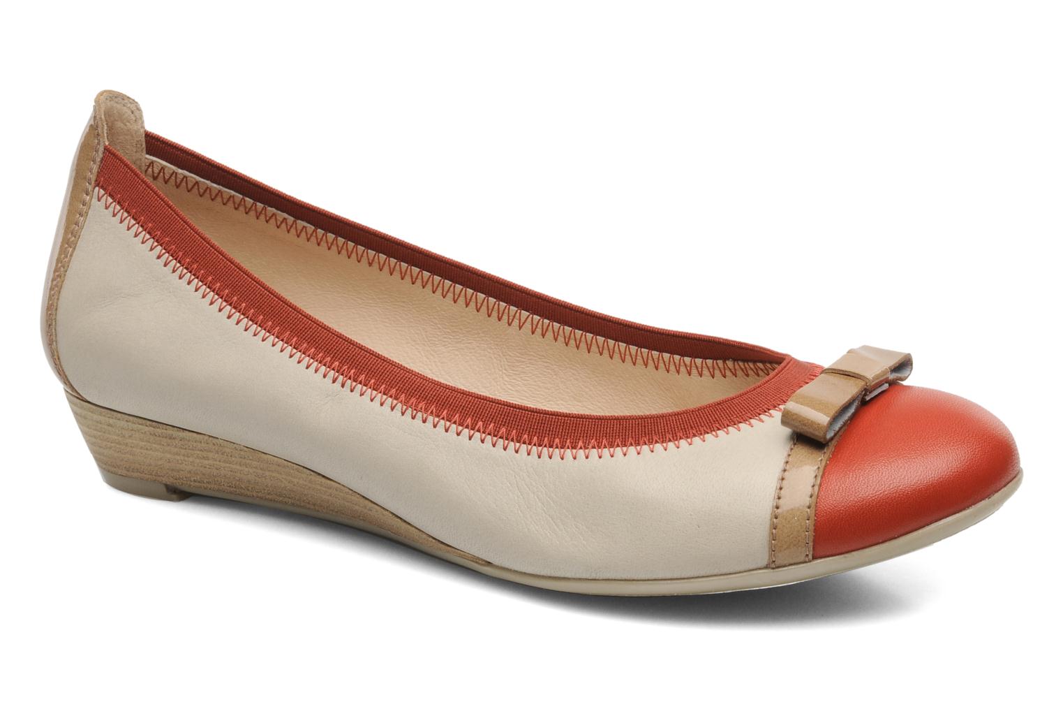 Foto Bailarinas Hispanitas Ingrid-S Mujer