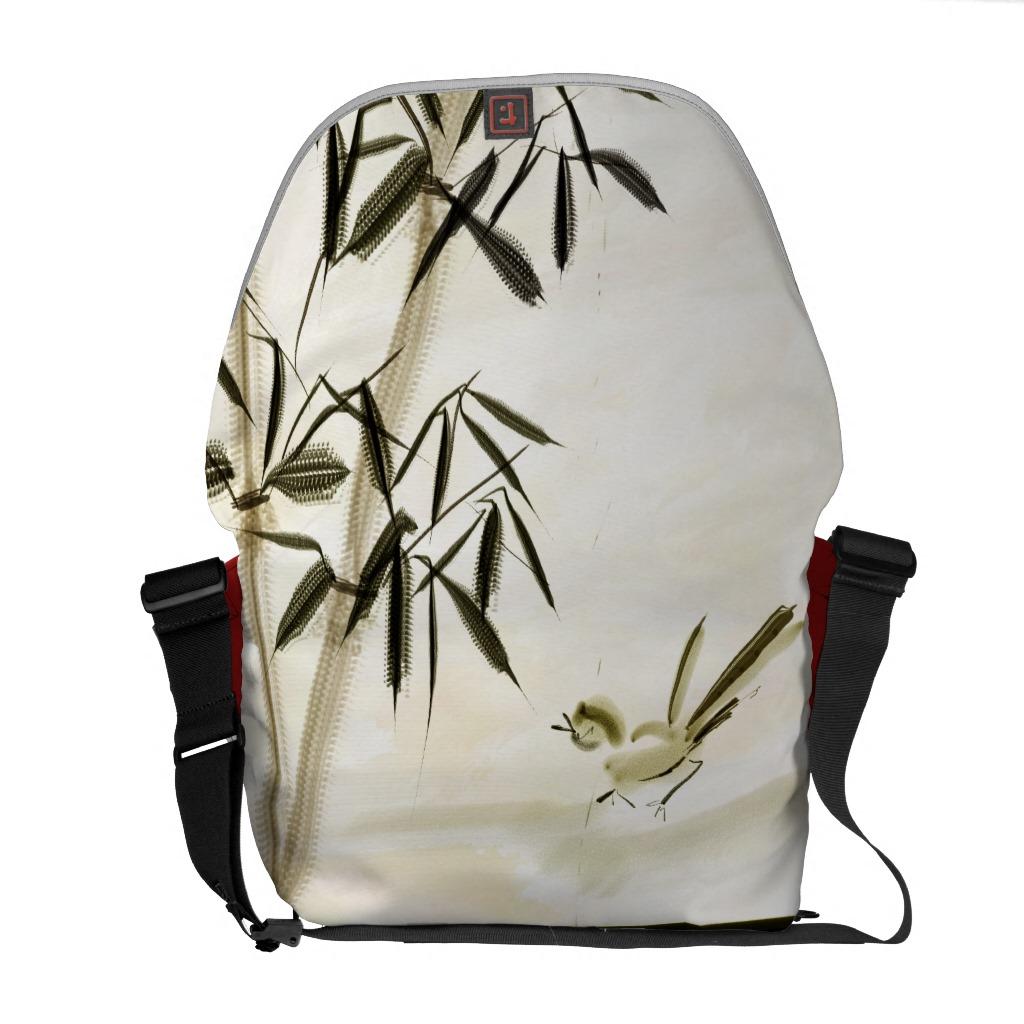Foto Bambú de Sumi-e y la pequeña bolsa de mensajero de Bolsas Messenger