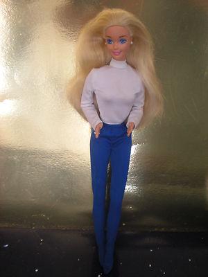 Foto Barbie Años 70/ 80 Conjunto Blanco Y Pantalon Azul Original Mattel