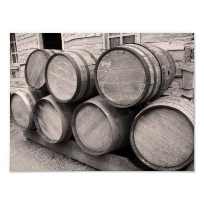 Foto Barriles de madera del whisky Impresiones