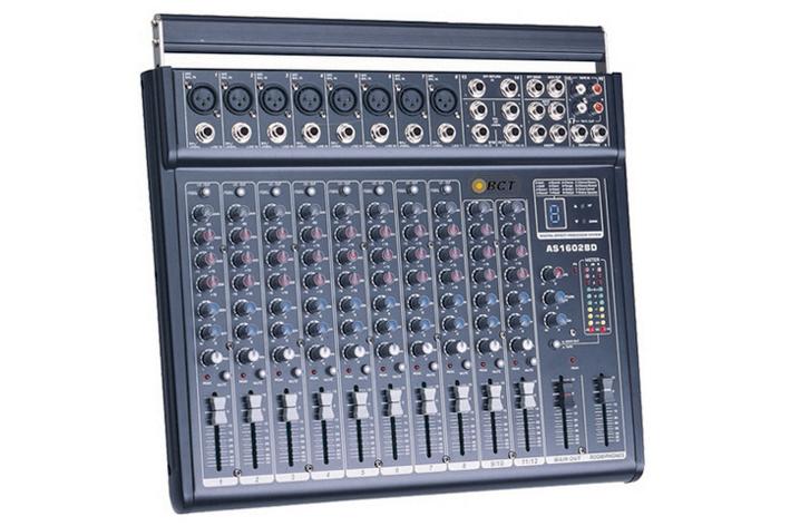 Foto Bct MM-1602 DA. Mesa de mezclas autoamplificada