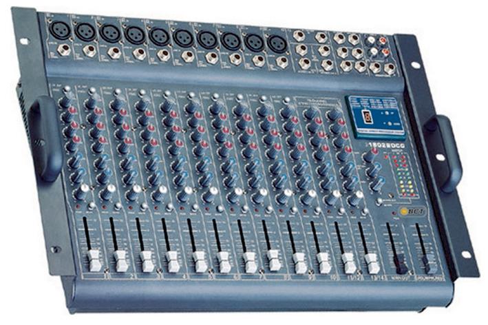 Foto Bct MM-1802 DA. Mesa de mezclas autoamplificada