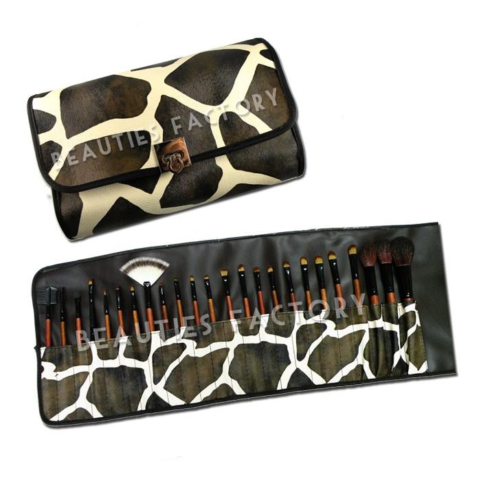 Foto Beauties Factory - Set de 24 Brochas con Manta Diseño Jirafa (Giraffe)