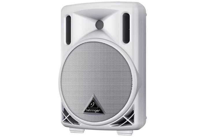 Foto Behringer B208D-WH-EU. Recinto p.a (autoamplificado)