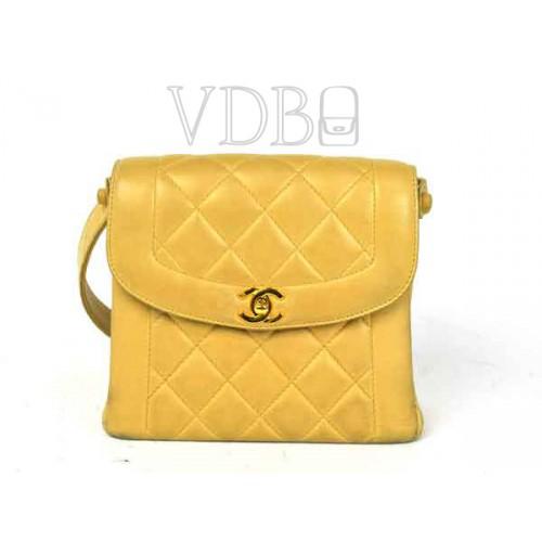 Foto Beige Vintage Chanel Shoulder Bag
