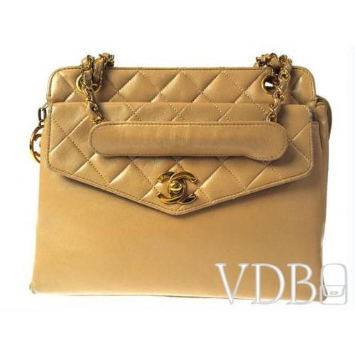 Foto Beige Vintage Chanel Shoulder Bag