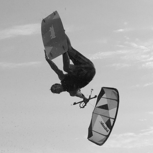 Foto Blade Cometa Kitesurf Fat Lady 2da G con Pump