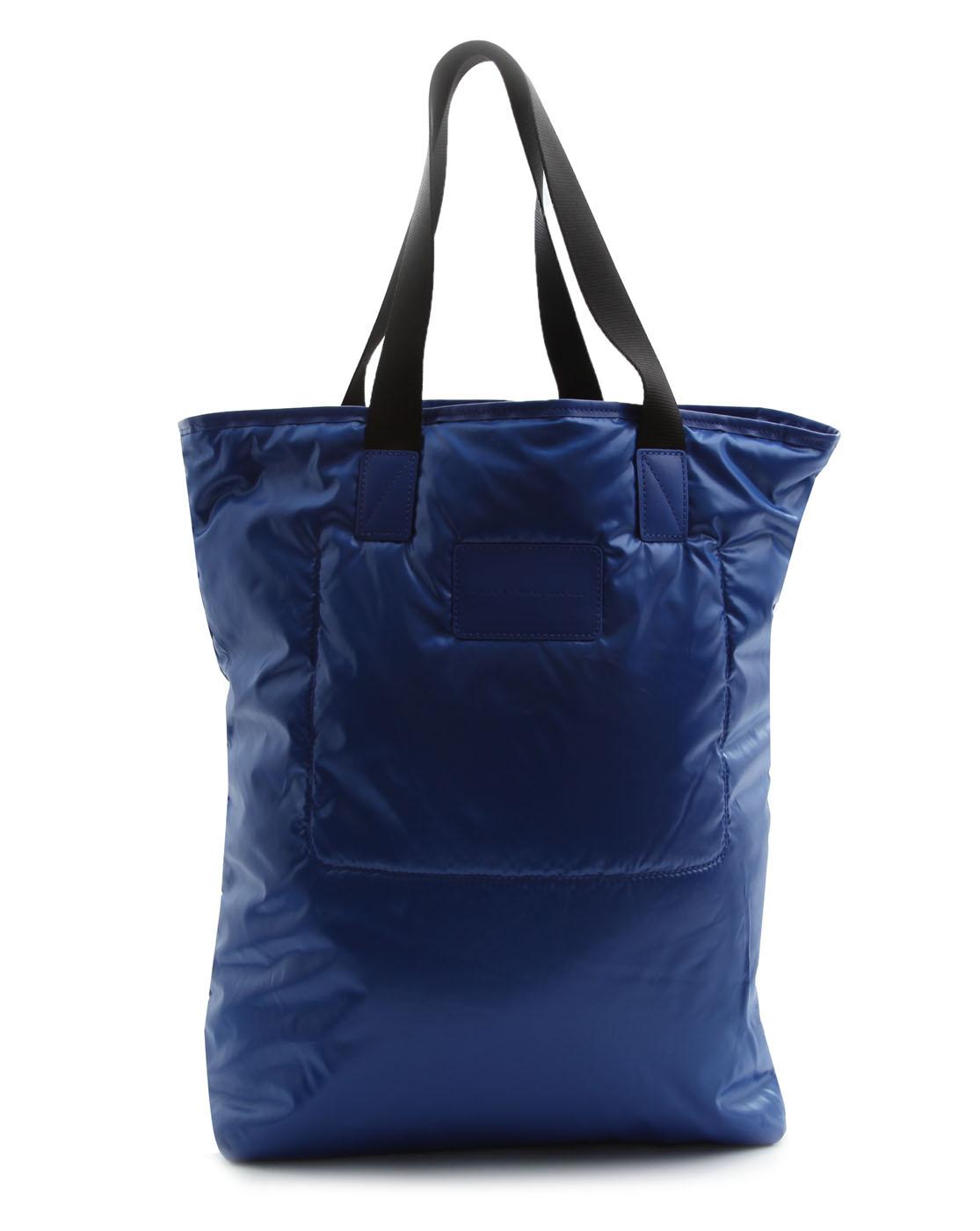 Foto Bolso azul acolchado plegable