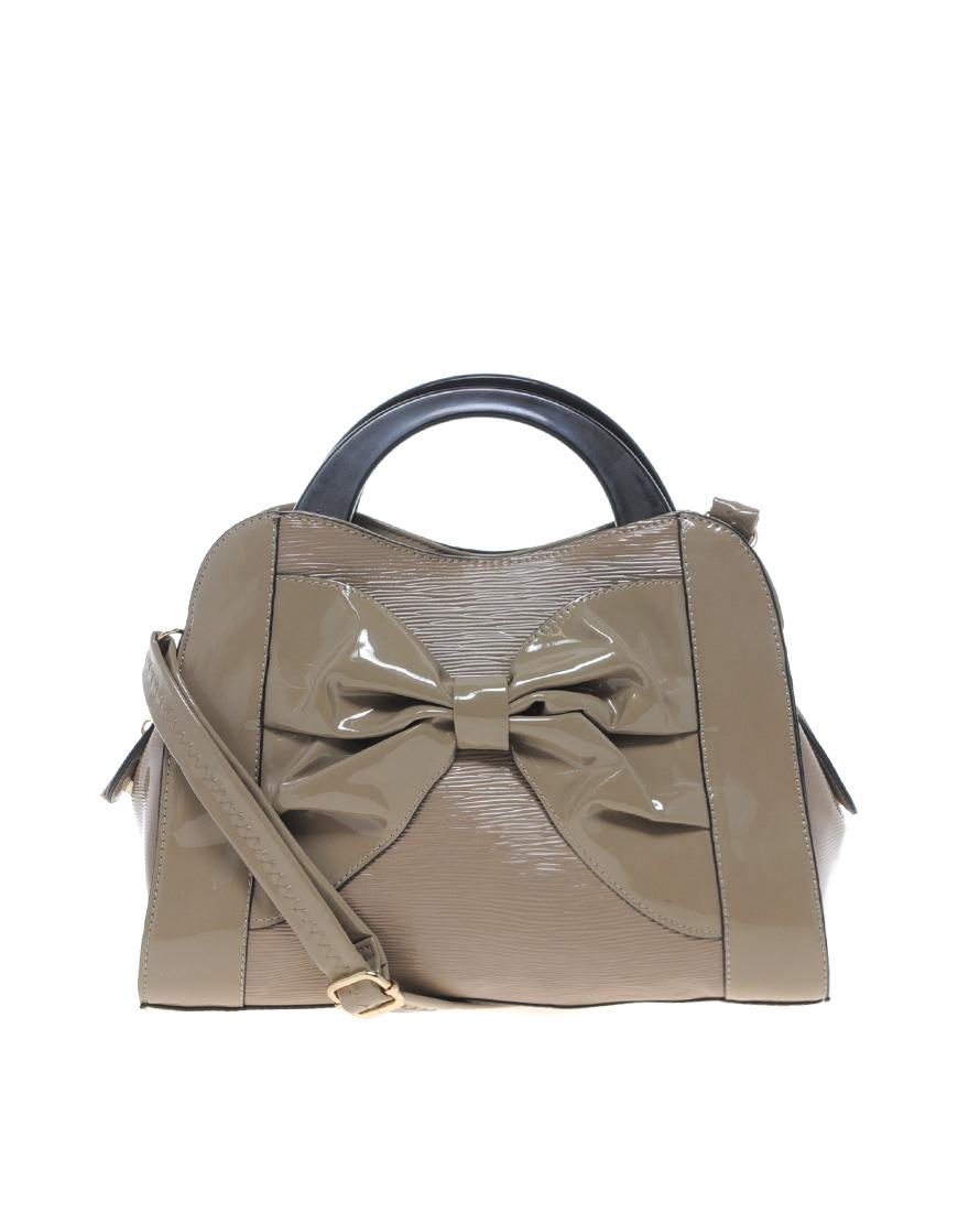 Foto Bolso de mano con detalle de lazo de Johnny Loves Rosie Crema