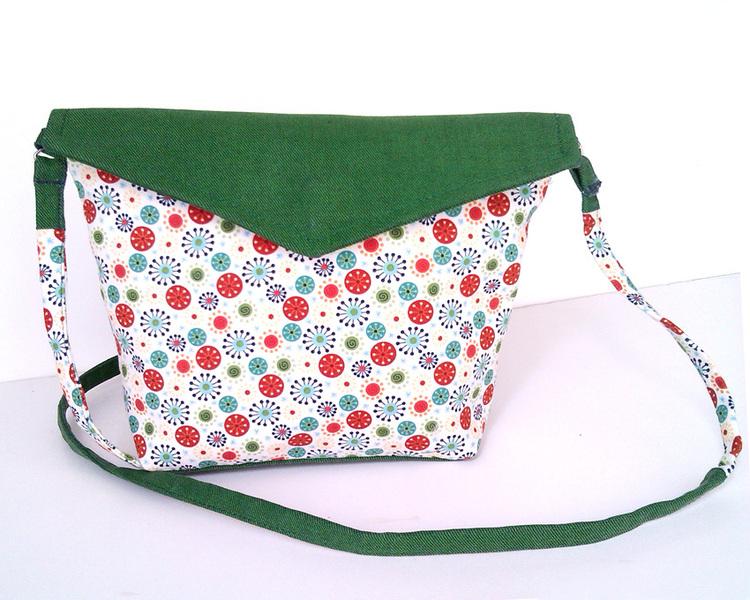 Foto Bolso verde estampado2