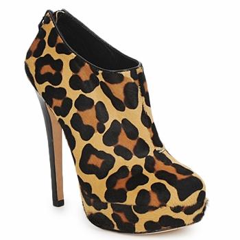 Foto Boots House of Harlow 1960 Natalia