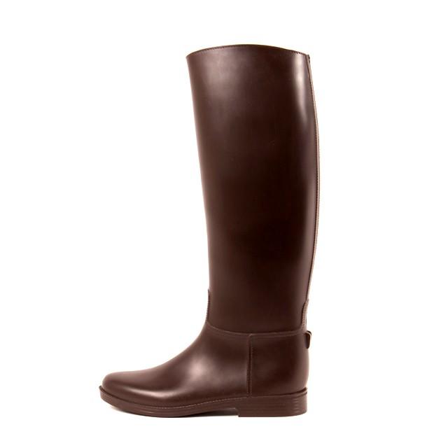 Foto Bota Agua Marrón