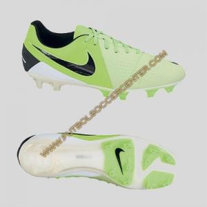 Foto Bota de futbol nike ctr360 maestri iii fg 525166-303