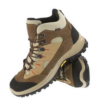 Foto Bota Travesía Forclaz 600