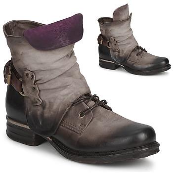 Foto Botas caña baja Air Step Saint Metal Low